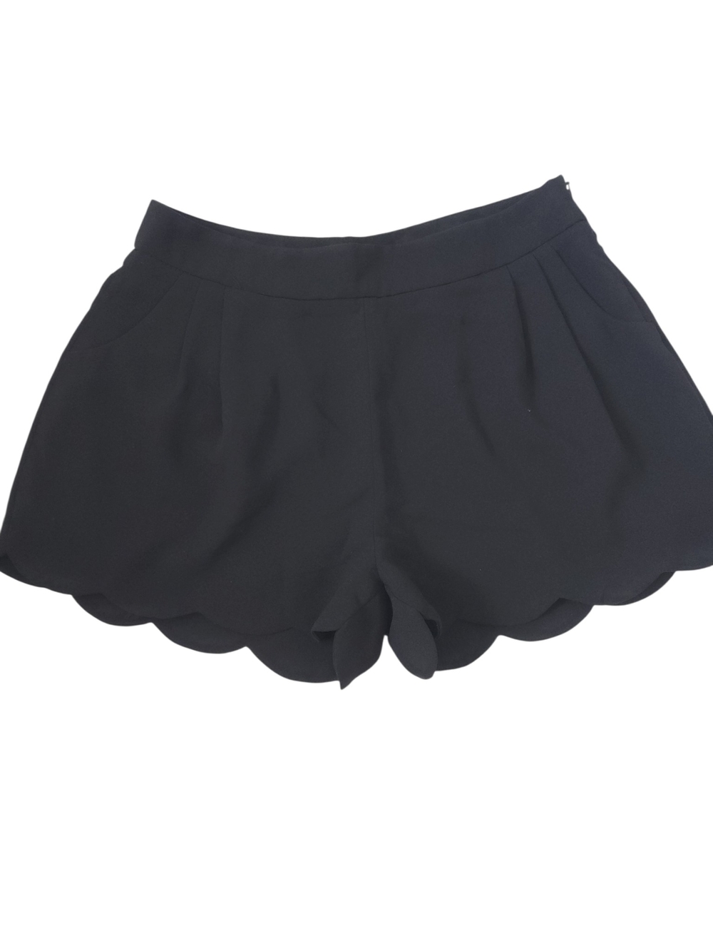 Tobi Black Scallop Hem Women's Shorts Medium Dressy Shorts High Rise
